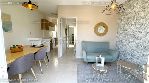 Casa En Venta En Lomas De Río Medio Iv A Tan Solo $590,800