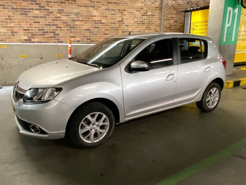Imagen 4 de 25 de Renault Sandero Automatiq