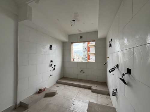 Departamento De Dos Ambientes - Villa Crespo - En Venta