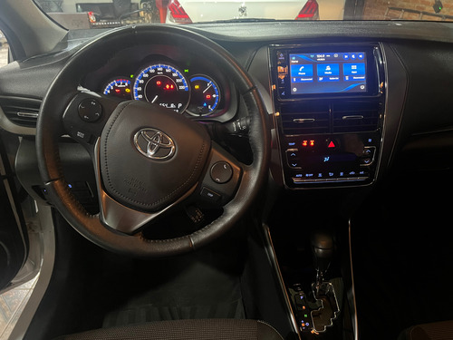 Toyota Yaris 1.5 107cv Xls Cvt Sedan
