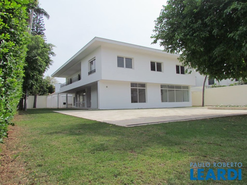 Imagem 5 de 15 de Casa Assobradada - Jardim América - Sp - 479536