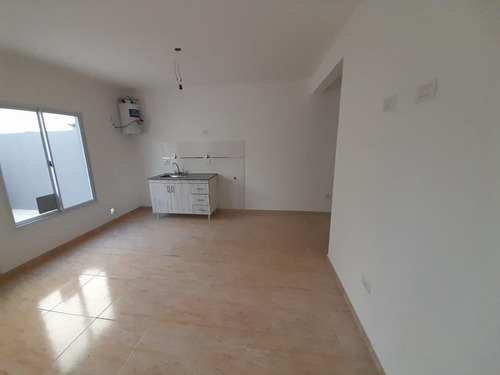 Venta Depto 2 Ambientes A Metros Del Mar Calle 70 Entre 1 Y 2 Mar Del Tuyu