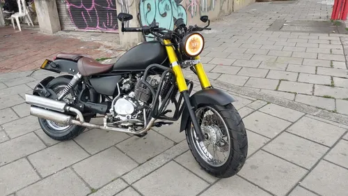 Um Renegade 200