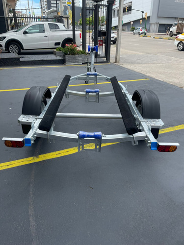Trailer Nautico Galvanizado Moto De Agua Botes Gomon Verado