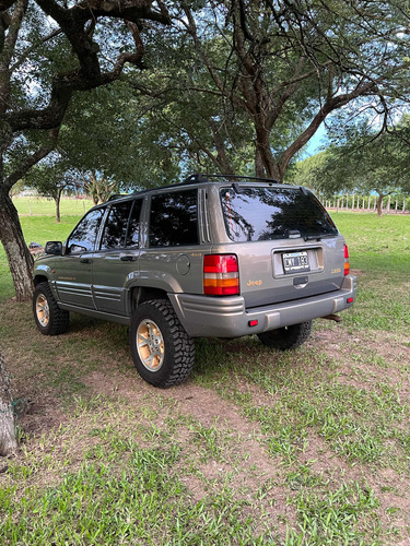 Jeep Grand Cherokee 2.5 Limited
