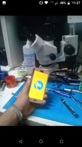Imagem 1 de 5 de Troca De Frontais E Reparos De Placa De Celular