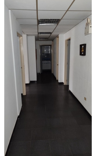 Oficina Venta Caracas Av. Urdaneta Inmobiliaria Day 6987