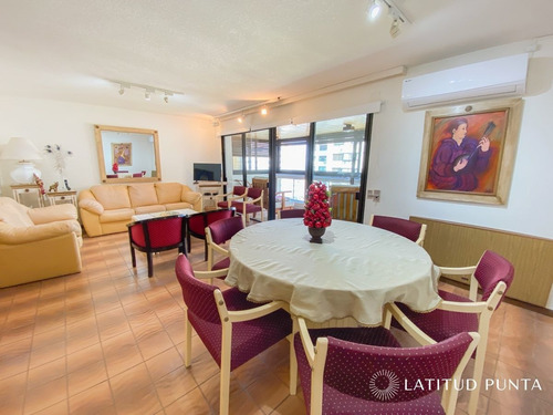 Imagen 4 de 22 de Apartamento En Brava, 3 Dormitorios - Punta Del Este Brava