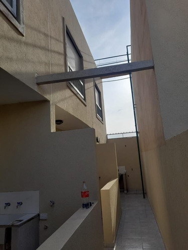 Alquilo Depto 2 Ambientes Tipo Duplex Laferrere Centro