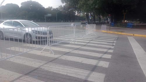 Alquiler De Vallas De Seguridad