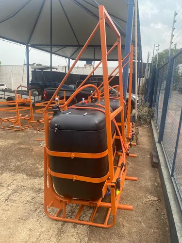 Pulverizador 600 Litros