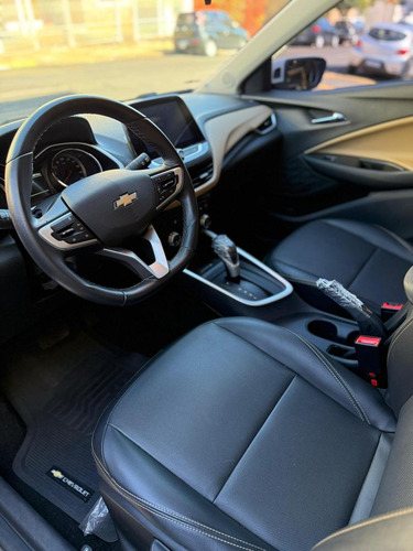 Chevrolet Onix Plus 10tat Pr2