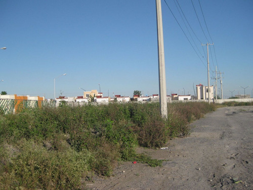 Terreno Comercial En Venta En Terranova En Juárez