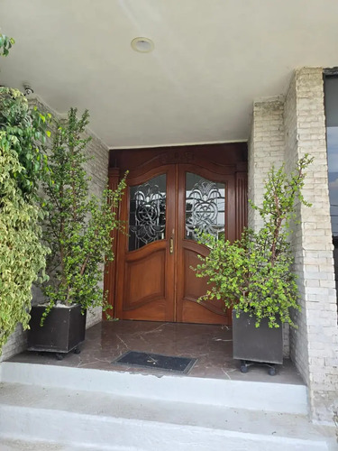 Casa En Venta En Ciudad Satélite, Naucalpan De Juárez