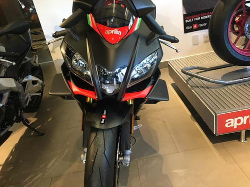 Aprilia Rsv4
