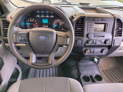 Ford F-150 5.0l Doble Cabina V8 4x4 At