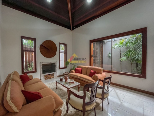 Imagem 2 de 29 de Casa À Venda, 4 Quartos, 2 Suítes, 2 Vagas, Liberdade - Divinópolis/mg - 46843