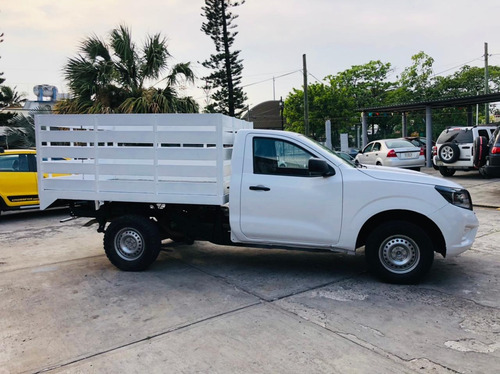 Nissan Np300 2.5 Chasis Cabina Dh Aa Mt 2016