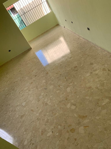 Imagen 4 de 5 de Pisos Pulido Lavado Y Brillado