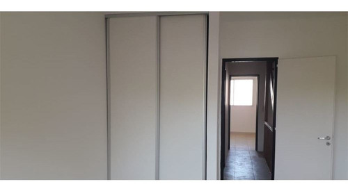 Venta Triplex C/cochera Y Patio En Muñiz!!(s/exp).
