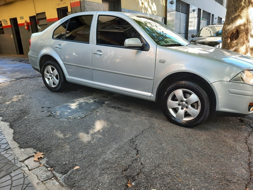 Volkswagen Bora 2.0 Trendline 115cv 2014