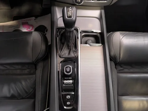 Volvo XC60 2.0 T5 Awd R-design