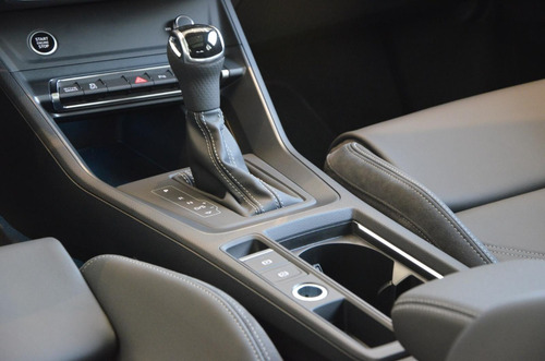 Imagen 11 de 15 de Audi Q3 Progressive