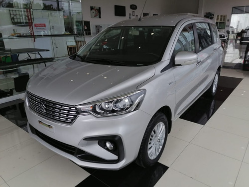 Imagen 1 de 15 de Suzuki Ertiga Glx