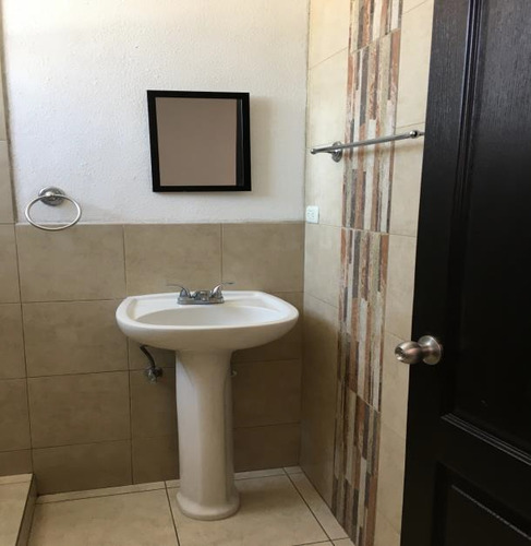 Imagen 5 de 8 de Apartamento En Alquiler Zona 14