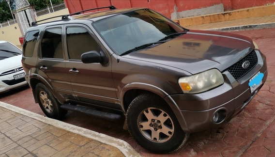 chico tienda Vacunar Ford Escape 2005 Xlt Deportiva Negra | MercadoLibre 📦