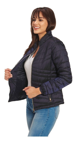 Imagen 5 de 7 de Chamarra Thats Hot Mujer Con Gorra Bhi210524n