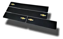 Comprar Cubre Zocalos Carbono Chevrolet S10 L\u002Fn Logo Resinado
