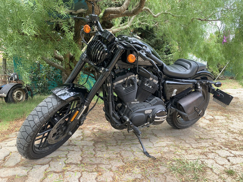 Harley Davidson Roadster 1200