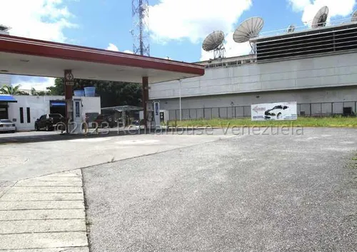 Estación De Servicios En Venta El Marques