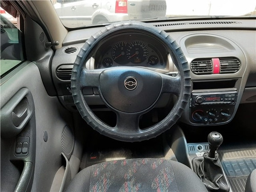 Chevrolet Corsa 1.8 Mpfi Sedan 8v Flex 4p Manual
