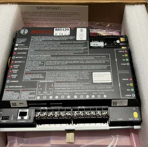 Panel De Alarma 599 Puntos 32 Areas Y Lectoras Bosch B9512g (Usado)