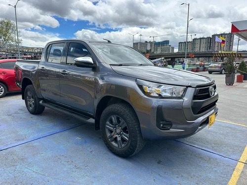 Toyota Hilux 4x4 2400cc Mt Aa