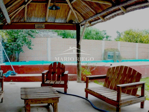 Casa Con Pileta Y Quincho, General Las Heras