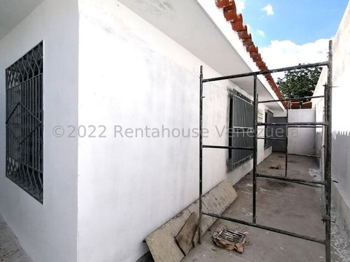 Imagen 27 de 30 de Casas Comercial En Alquiler En Zona Este Nueva Segovia Barquisimeto #23-6730 Daniela Linarez 04245390659