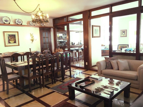 Imagem 4 de 30 de Apartamento Amplo Bem Localizado A Poucos Metros Da Av. Beira Mar E Colégio Catarinense! - Ap4342