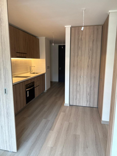 Arriendo Departamento Estudio Nuevo Semi Amoblado Las Condes