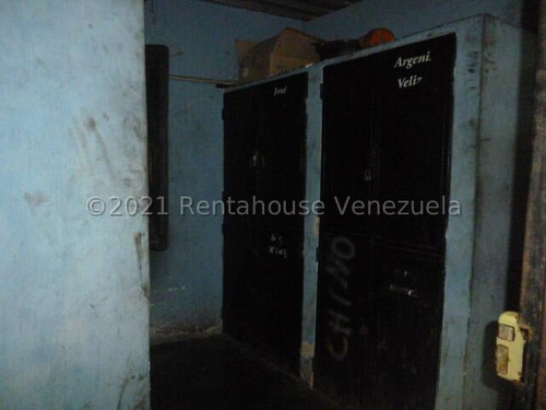 Excelente Galpón Comercial En Venta En Barquisimeto Jr