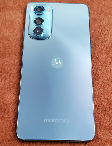 Celular Motorola Edge 30 Memoria Ram 8 Gb Y Memoria Interna 128 Gb Color Azul (Usado)