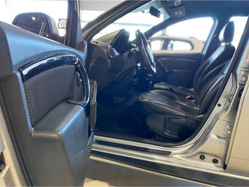 Imagem 10 de 15 de Renault Duster Oroch 2.0 Dynamique