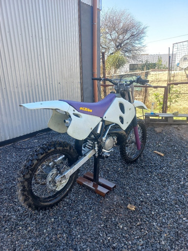 Imagen 3 de 9 de Ktm Gs 300 Cc