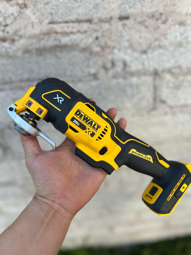 Dewalt Xr Brushless Herramienta Multifuncional Dcs356