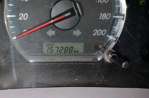 Imagen 8 de 16 de Toyota Sw4 4x4 At 7 Asientos