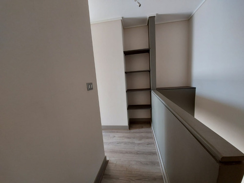 Imagen 7 de 21 de Espectacular Duplex Nuevo Santiago