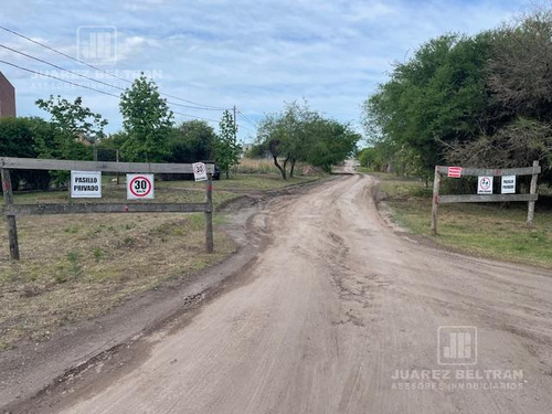 Loteo En Venta - Pasaje Privado Alicia Ferreyra Y Carmen De Olmos - Villa Allende Golf.