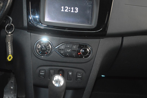 Renault Logan Privilege Mt
